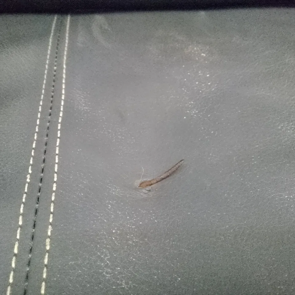 QUALITY DESIGNER DAKOTA MANUAL RECLINER ARMCHAIR - GREY LEATHER