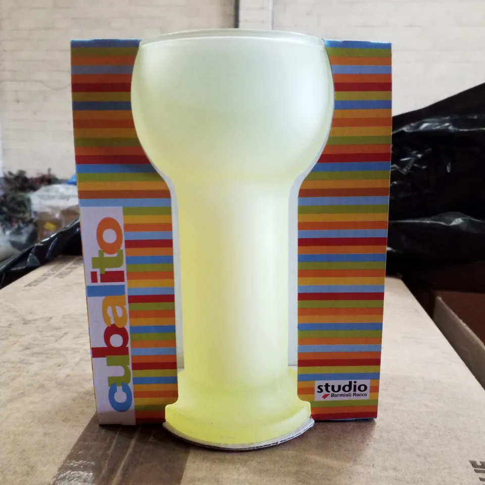PALLET CONTAINING APPROXIMATELY 63 BOXES OF STUDIO CUBALITO CANDLEHOLDERS WITH WHITE CANDLES 
