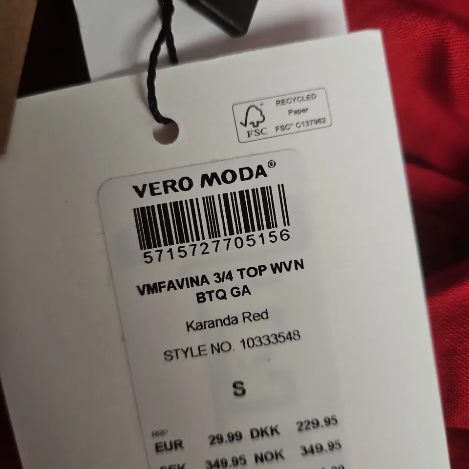 VERO MODA KARANDA RED 3/4 SLEEVE TOP – UK SIZE SMALL (S)