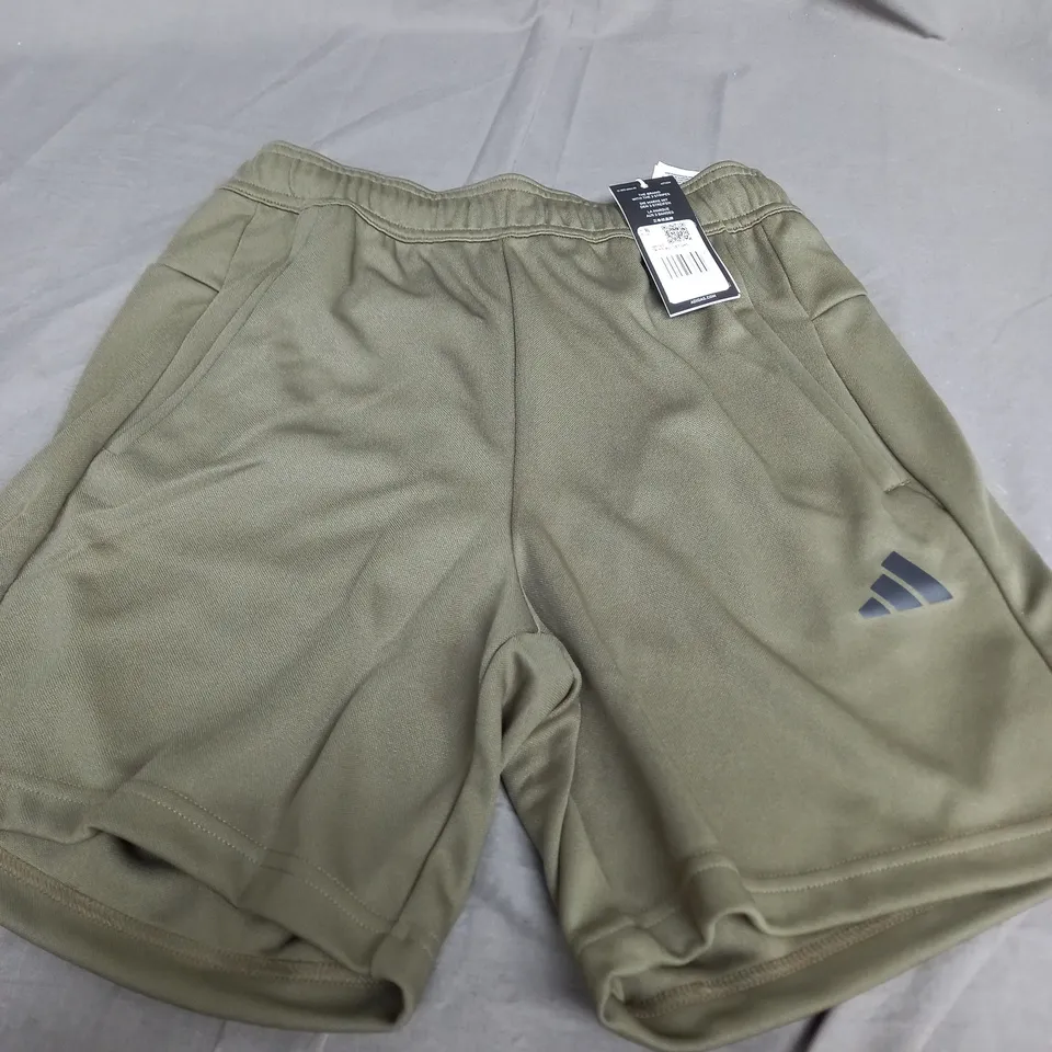 ADIDAS KHAKI SHORTS - SMALL