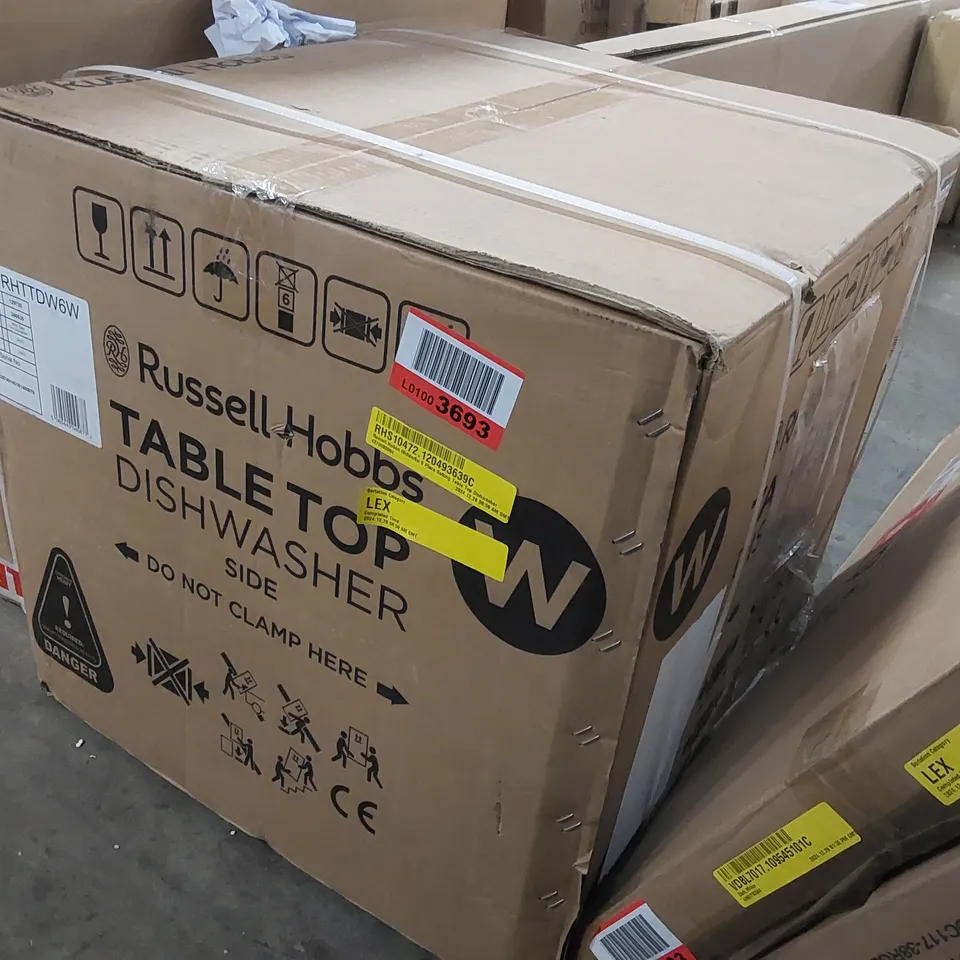 BOXED RUSSELL HOBBS RHTTDW6W 6 PLACE SETTING TABLE TOP DISHWASHER (1 BOX)