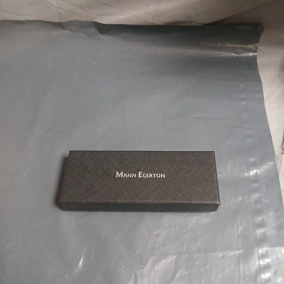 MANN EGERTON PEN IN PRESENTATION BOX
