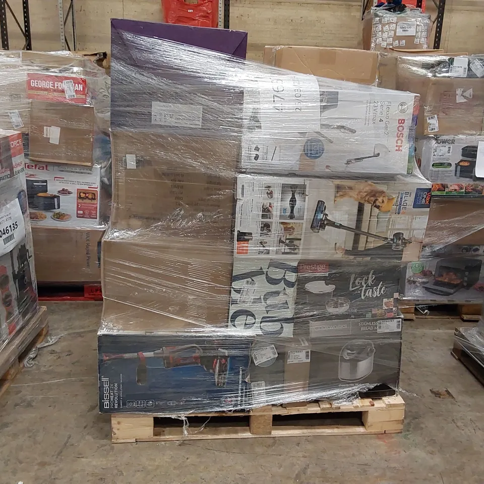 PALLET OF APPROXIMATELY 34 ASSORTED UNPROCESSED RAW RETURNS TO INCLUDE;