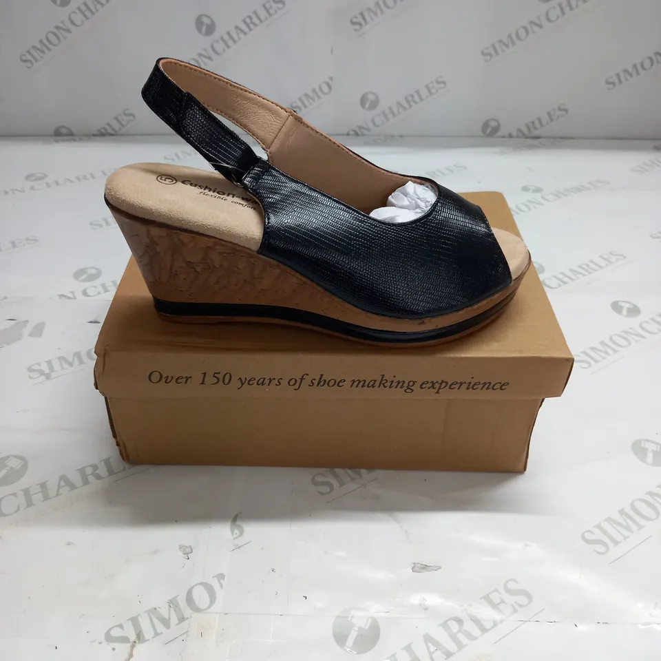 BOXED PAIR OF CUSHION WALK BLACK STRAPPY WEDGE HEELED SHOES - SIZE 5