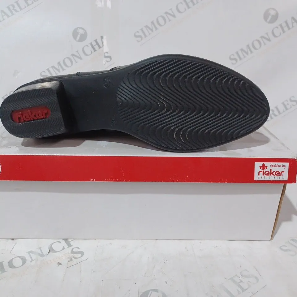 BOXED PAIR OF RIEKER ANTISTRESS LOW HEEL SIDE-ZIP SHOES IN BLACK SIZE 5