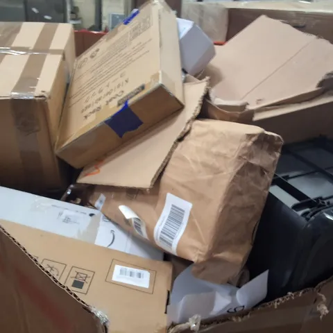 PALLET OF ASSORTED HOUSEHOLD GOODS AND PRODUCTS TO INCLUDE;STORAGE BOX,COAT RACK,PHOTO FRAME