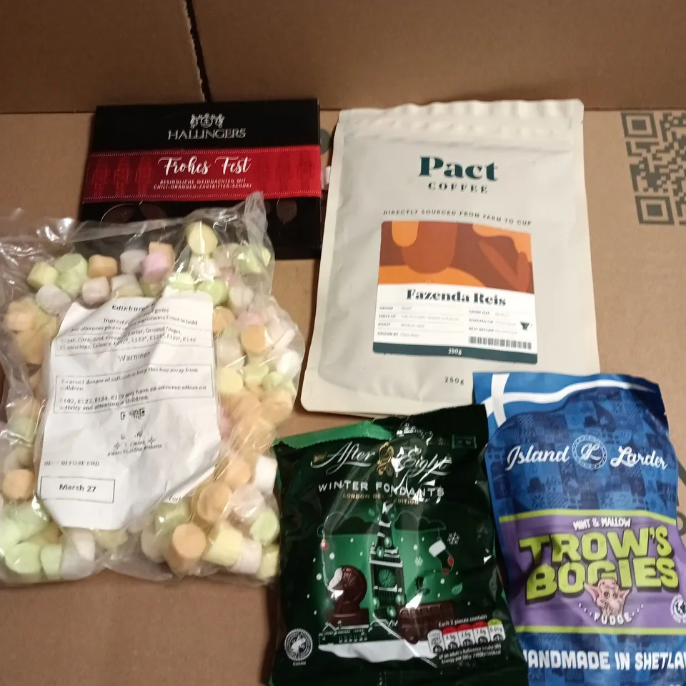 APPROXIMATELY 10 ASSORTED FOOD/DRINK PRODUCTS TO INCLUDE PACT COFFEE, AFTER EIGHT FONDANTS, EXHALE COFFEE ETC 