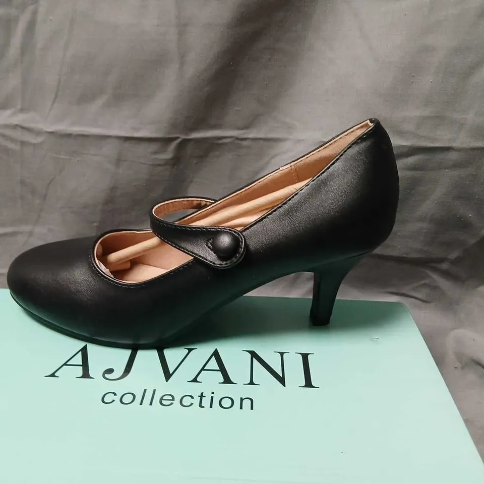 AJVANI COLLECTION BLACK PU MARY JANE HEELS – UK 6 (EU 39)