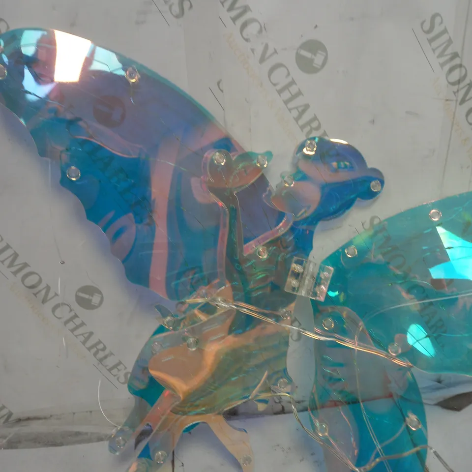 UNBOXED FAIRY WALL LIGHT