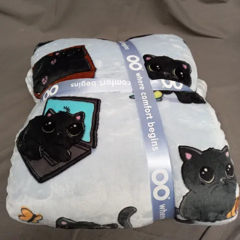 SEALED OODIE HOODED OVERSIZED BLANKET - CAT