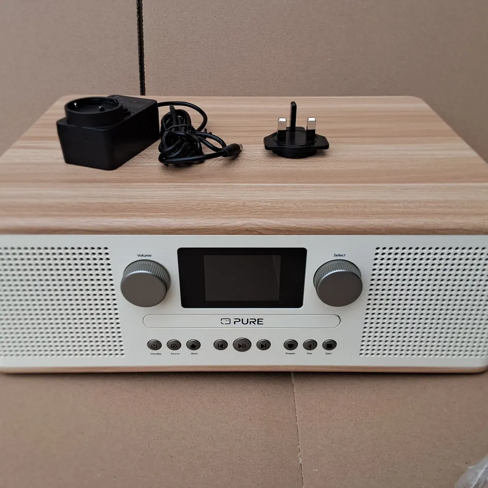 BOXED PURE CLASSIC C-D6 CD PLAYER & DIGITAL RADIO