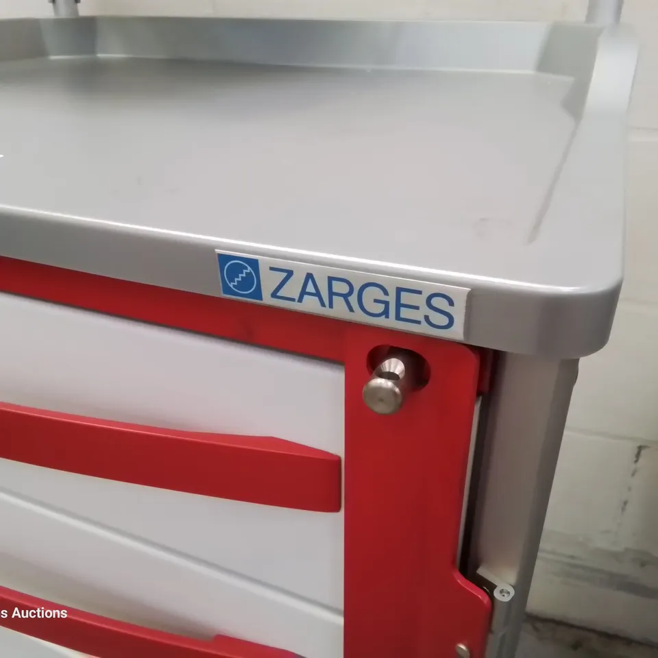 ZARGES MODULE CART WITH 5 LOCKABLE DRAWERS, LAPTOP & DRIP STANDS