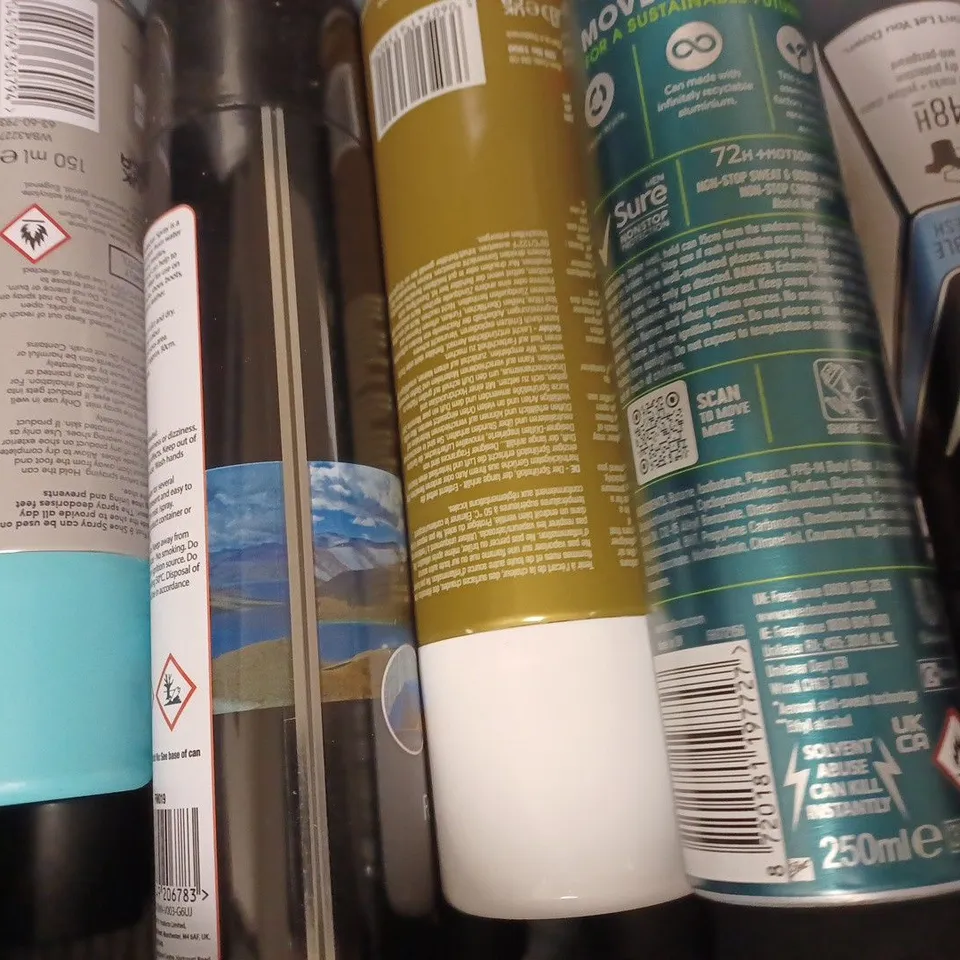 BOX OF APPROX 10 ASSORTED AEROSOLS TO INCLUDE SURE MEN DEODORANT, OUT&ABOUT WATER PROOF SPRAY, BOOTS ODOR FOOT SPRAY, ETC 
