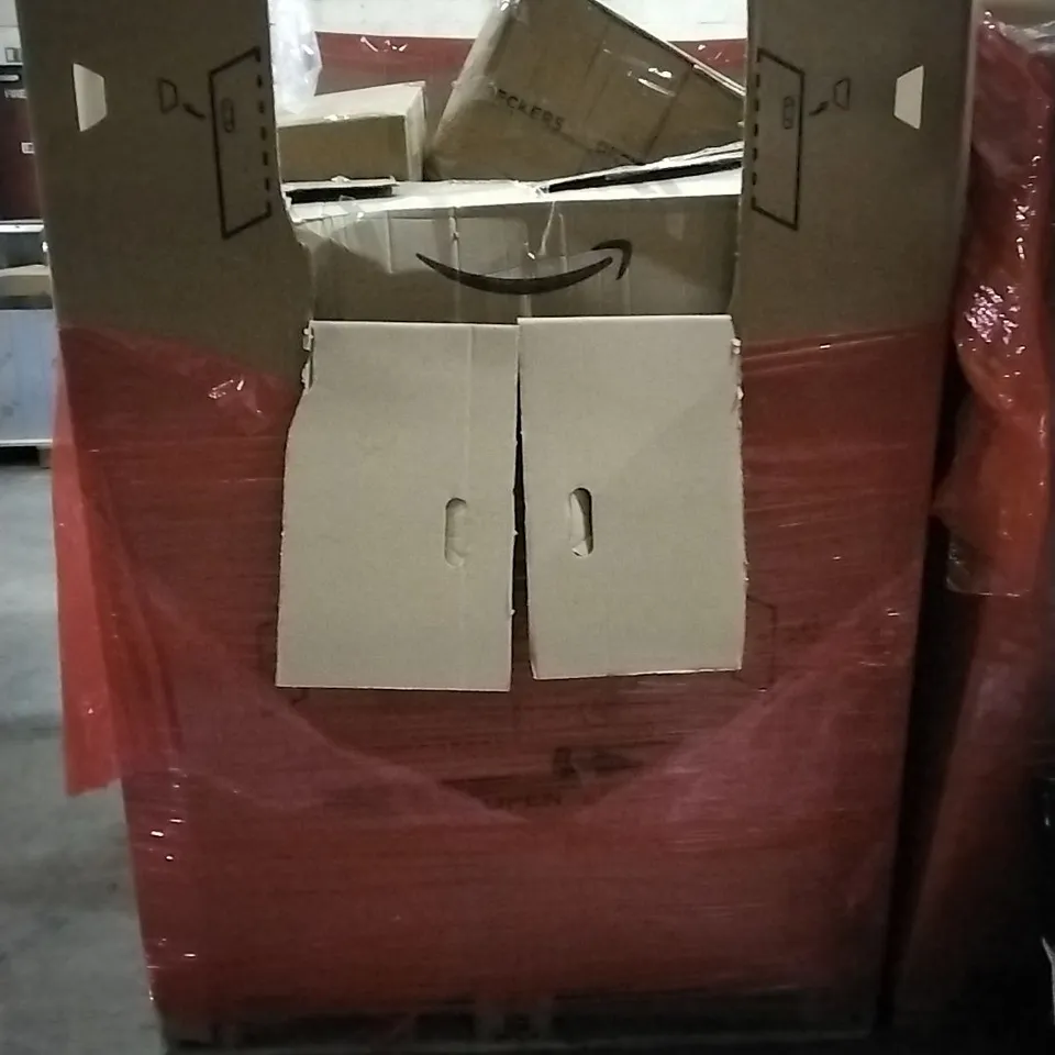 PALLET OF HOUSEHOLD ITEMS TO INCLUDE LEGO FRIENDS, COUCHBAR, BABY BATH SEAT, TOY STORY TALKING REX AND OTHER ASSORTED ITEMS....