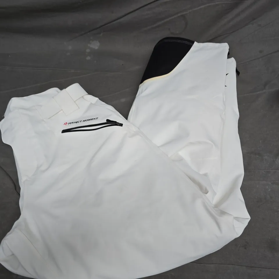 PERFECT MOMENT WINTER PANTS SIZE M