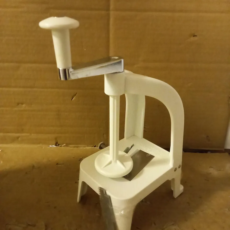 BENRINER HORIZONTAL BN-8W SPIRAL VEGETABLE SLICER