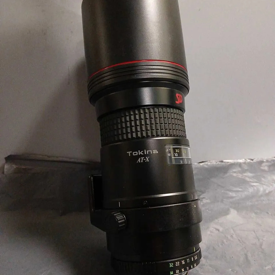 TOKINS AT-X AF400 CLOSE FOCUS 