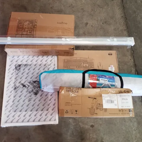PALLET OF ASSORTED PRODUCTS INCLUDING KEYBOARD & MOUSE, CHILDRENS TRICYCLE, ROLLER BLIND, AUTO BEACH SHELTER, PHOTO FRAME, FABRIC WARDROBE