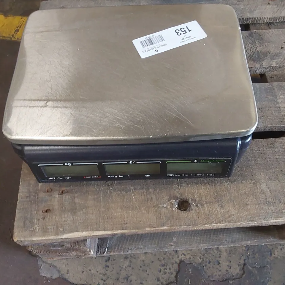 AVERY BERKEL DIGITAL SCALE