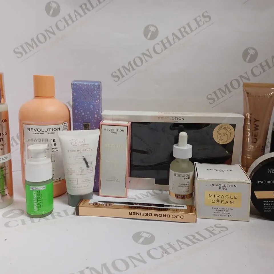 BOX OF APPROX 10 REVOLUTION ITEMS TO INCLUDE HYDRO GEL, RESCUE LIP OIL AND HYDRATE MY CURLS
