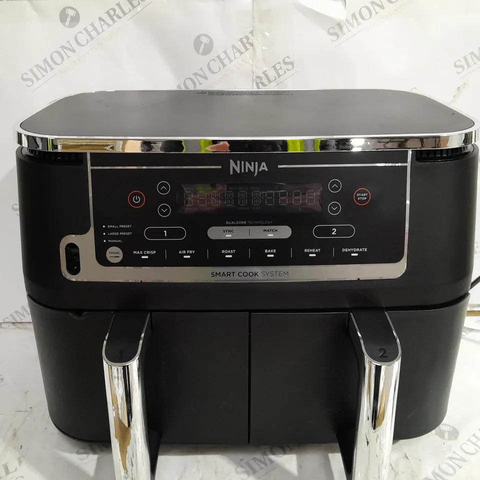 BOXED NINJA FOODI MAX 9.5L DUAL ZONE AIRFRYER AF451UK