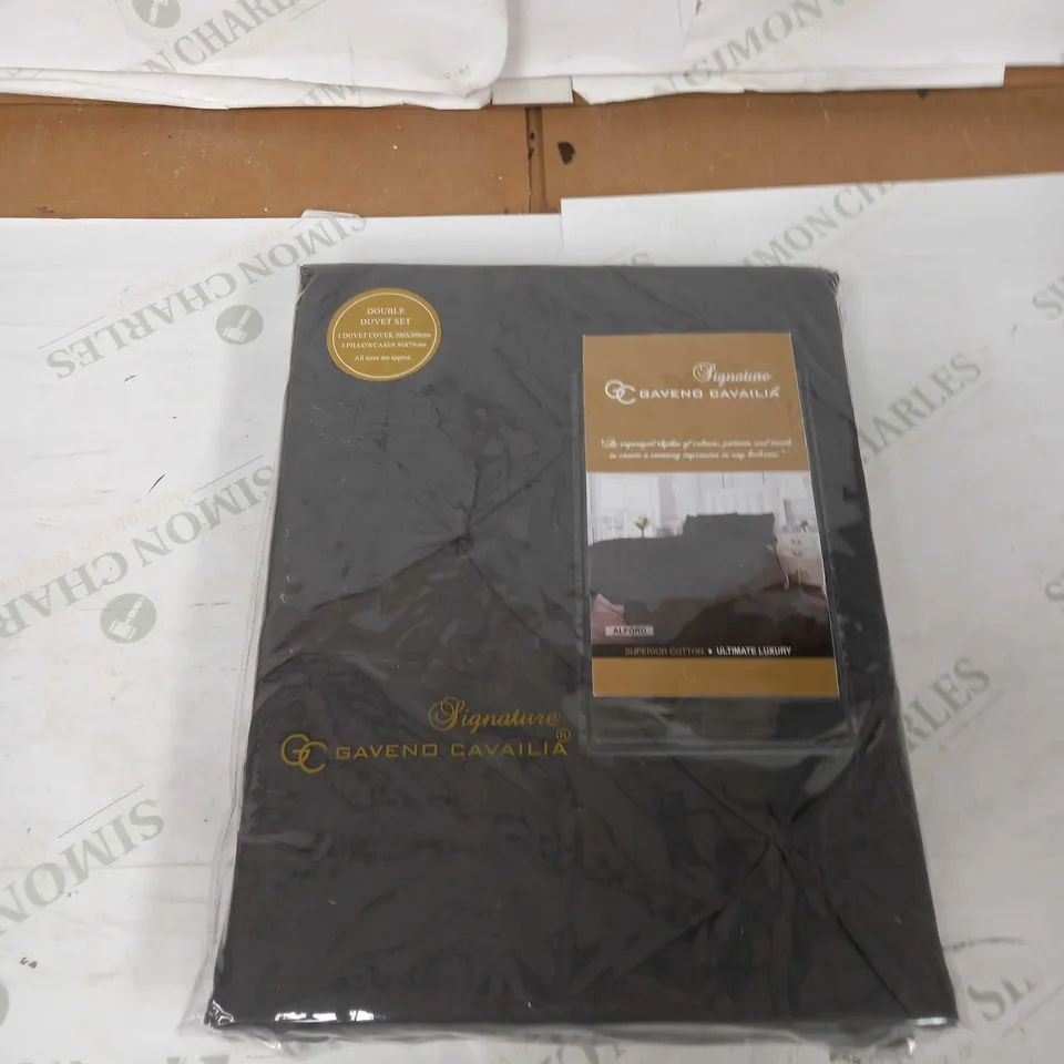 GAVENO CAVALIA DOUBLE DUVET SET ALFORD