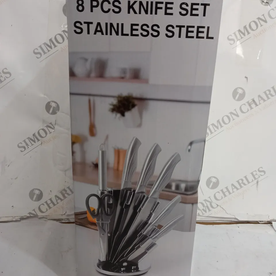 BOXED LIVIO 8 PEICE KNIFE SET STAINLESS STEEL