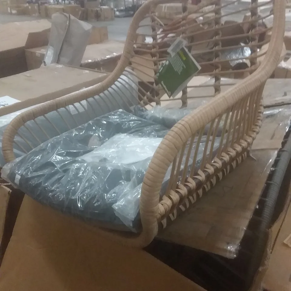 APOLIMA STEEL ARMCHAIR WITH RATTAN EFFECT 