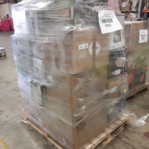 PALLET OF APPROXIMATELY 31 UNPROCESSED RAW RETURN HOUSEHOLD AND ELECTRICAL GOODS TO INCLUDE;