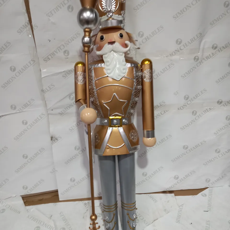 BOXED THREE KINGS INLIT GIANT NUTCRACKER (COLLECTION ONLY) RRP £129.99