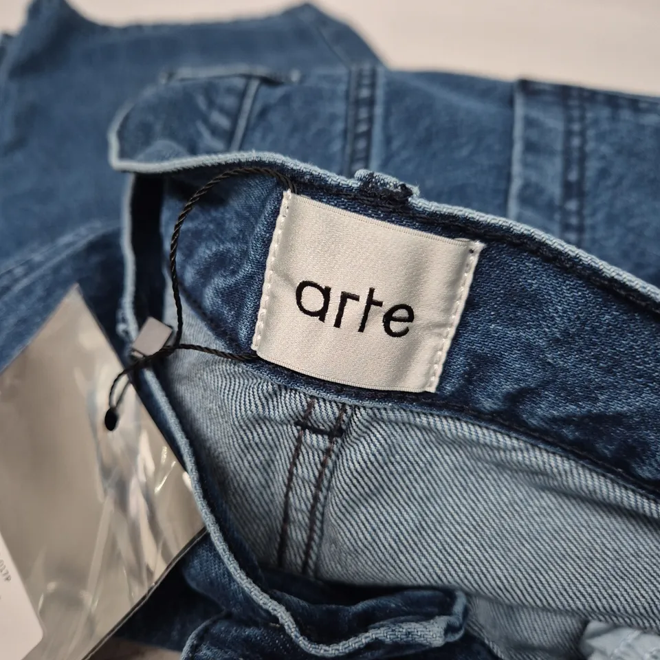 ARTE BAGGY JEANS – RAW DENIM, SIZE M