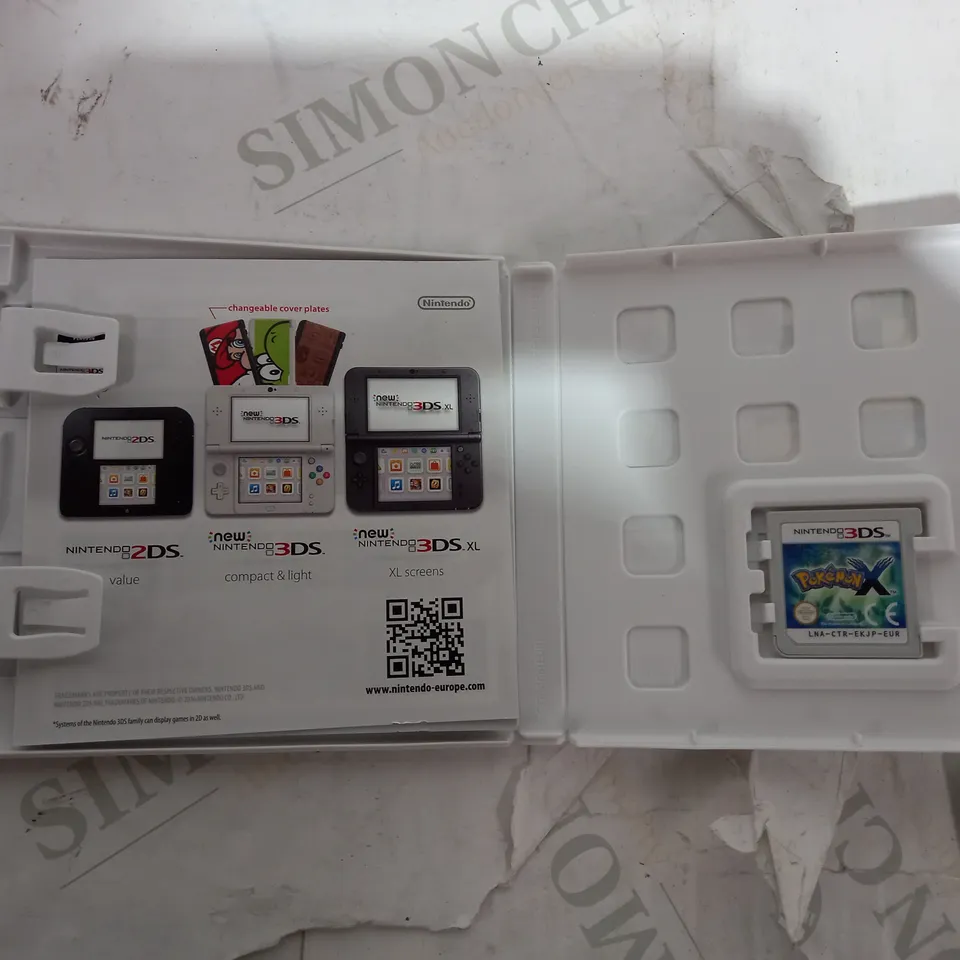 LOT OF 3 NINTERNDO 3DS GAMES TO INCLUDE LUIGIS MANSION, POKEMON X AND THE LEGEND OF ZELDA