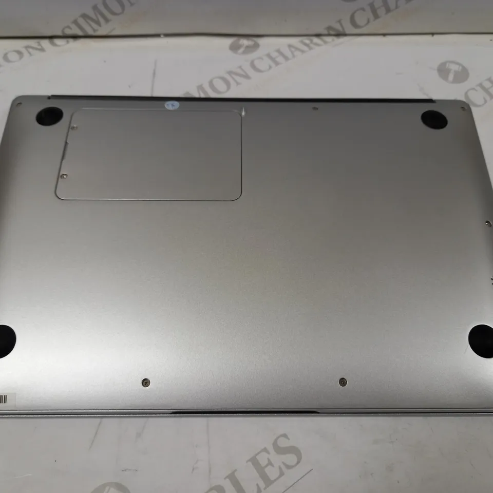 WINDOWS 10 POLY NUCLEAR SERIES 14.1" LAPTOP - SILVER 