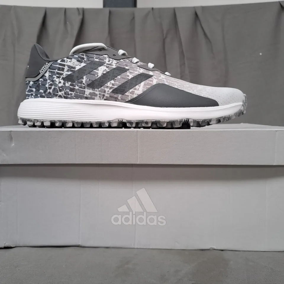 BOXED PAIR OF ADIDAS S2G SL SHOES IN GREY UK SIZE 7.5