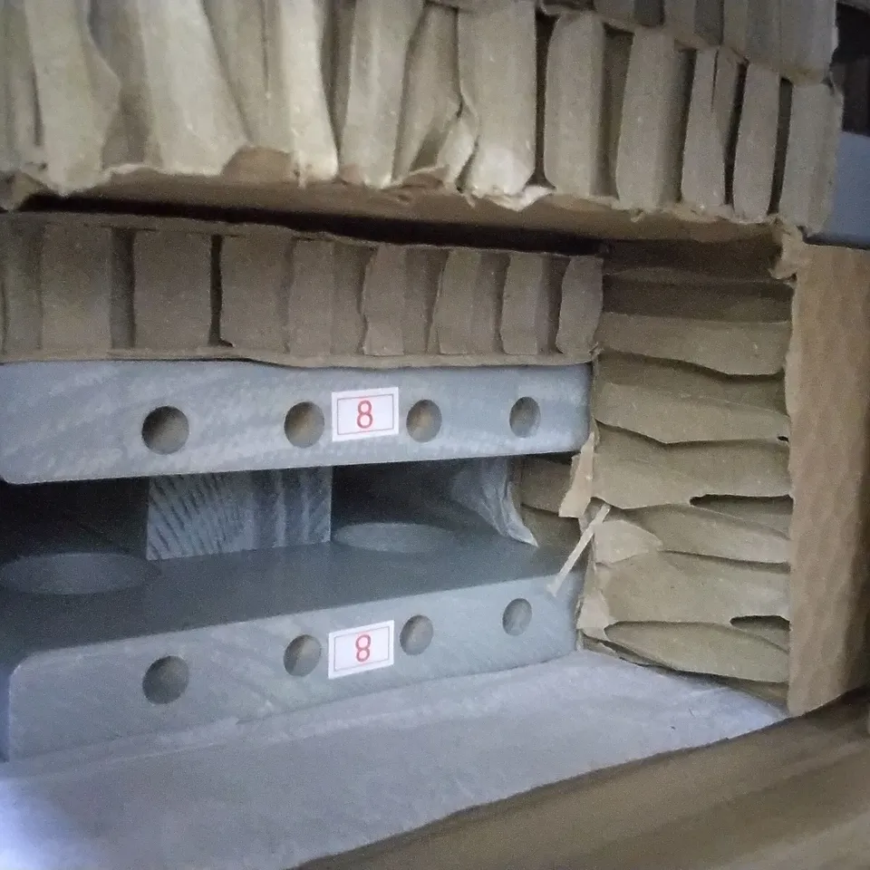 BOXED BED SIDE RAIL PARTS 