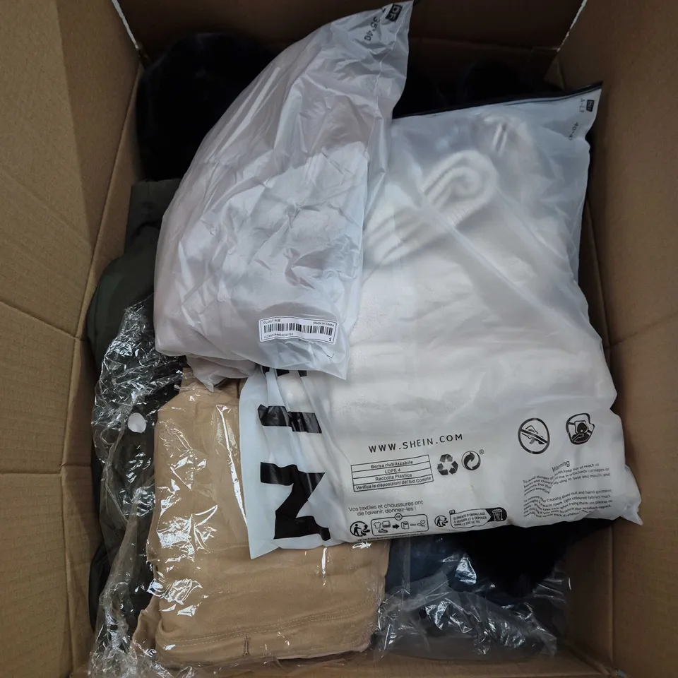 APPROXIMATELY 25 ASSORTED CLOTHING AND FASHION PRODUCTS IN VARIOUS STYLES AND SIZES - COLLECTION ONLY