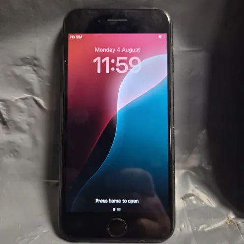 APPLE IPHONE SE - MODEL MHGP3B/A