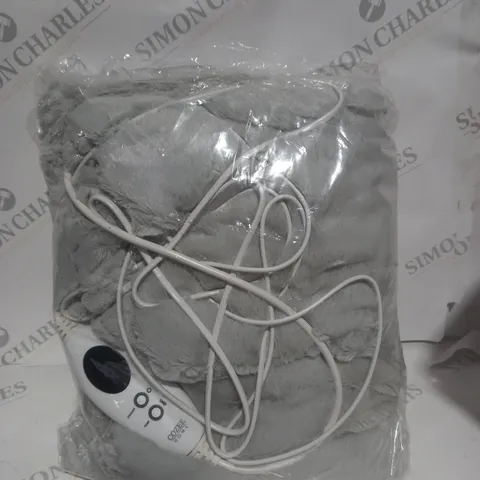 BOXED COZEE HOME VELVETSOFT HEATED THROW IN LIGHT GREY