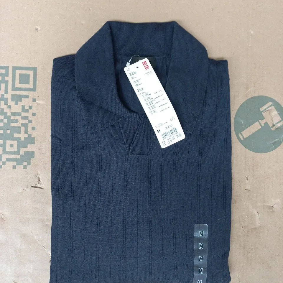 UNIQLO MILANO RIBBED LONG SLEEVE POLO TOP IN NAVY SIZE MEDIUM