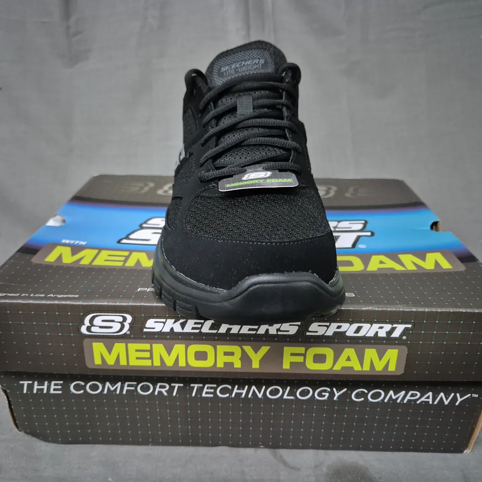 BOXED PAIR OF SKECHERS SHOE SIN BLACK UK SIZE 9