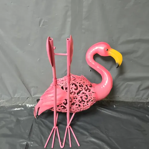 SOLAR SILHOUETTE FLAMINGO