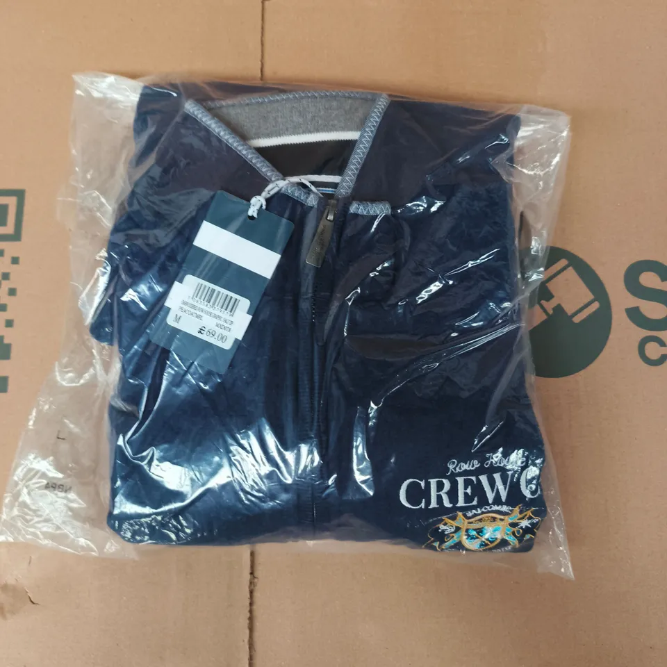 BAGGED CREW CLOTHING COMPANY EMBROIDERED ROW HOUSE GRAPHIC HALF ZIP IN NAVY SIZE MEDIUM