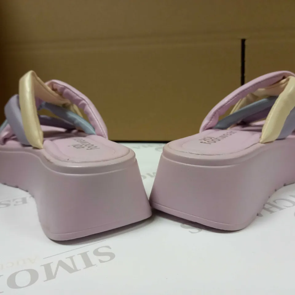 KOI LILAC/PASTEL VEGAN PLATFORM SANDAL - SIZE 4