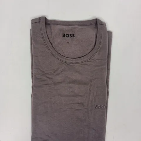 BOSS CREW NECK SHORT SLEEVE T-SHIRT IN TAUPE SIZE XL