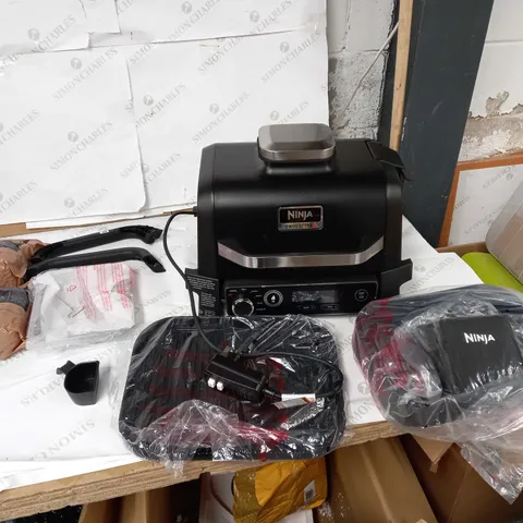 NINJA WOODFIRE ELECTRIC BBQ GRILL & SMOKER WITH AIR FRY FUNCTION OG701UKQ