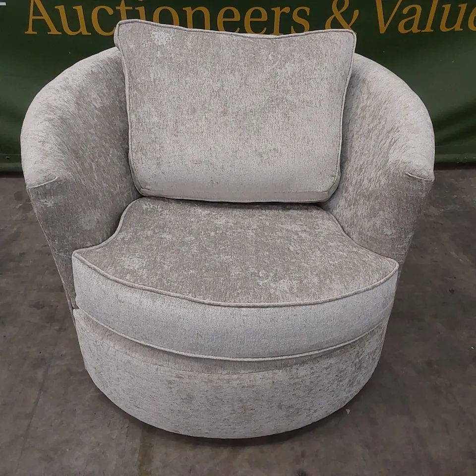 QUALITY DESIGNER FABRIC UPHOLSTERED 360° SWIVEL CUDDLE CHAIR 