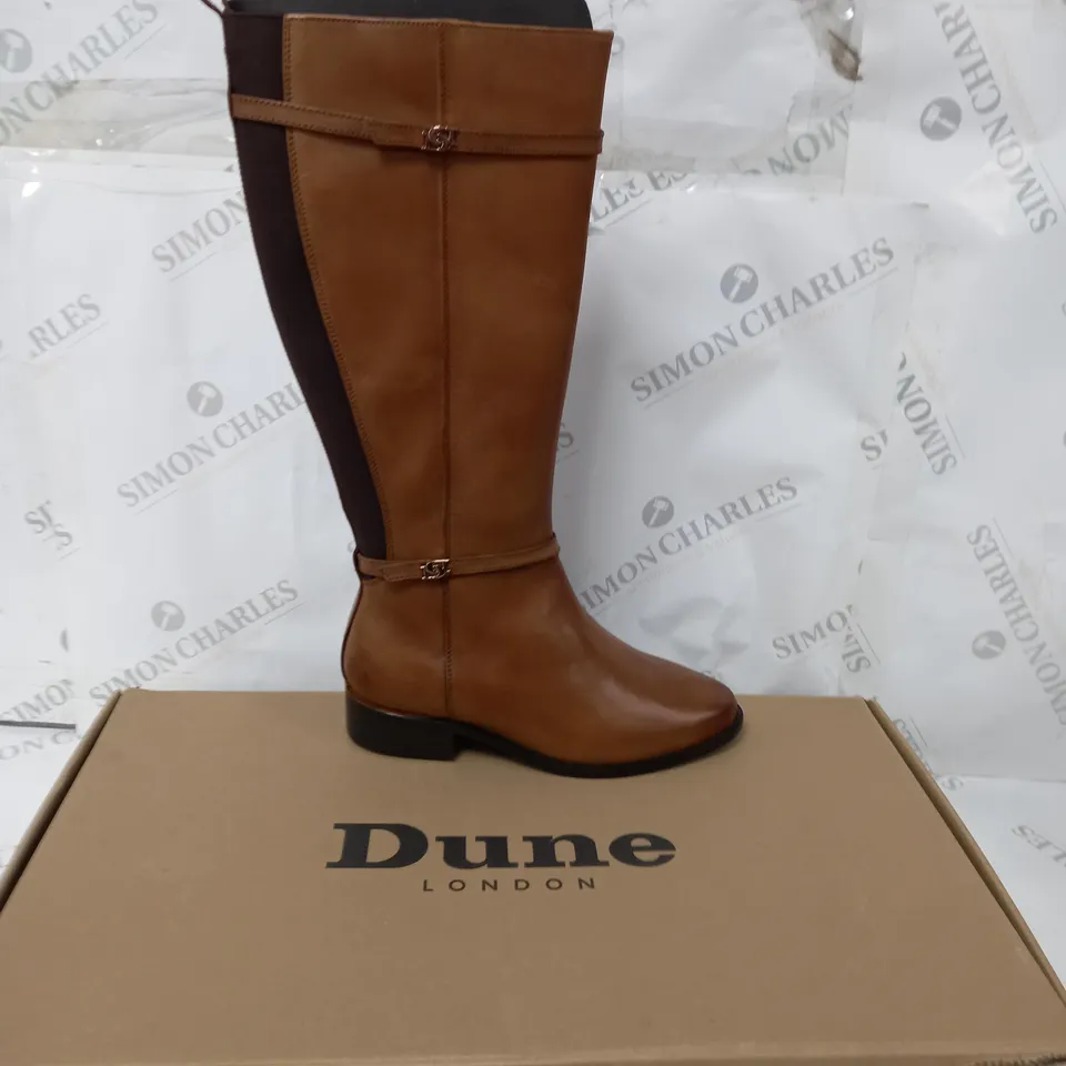 DUNE TAP WIDE BOOT TAN LEATHER SIZE 5