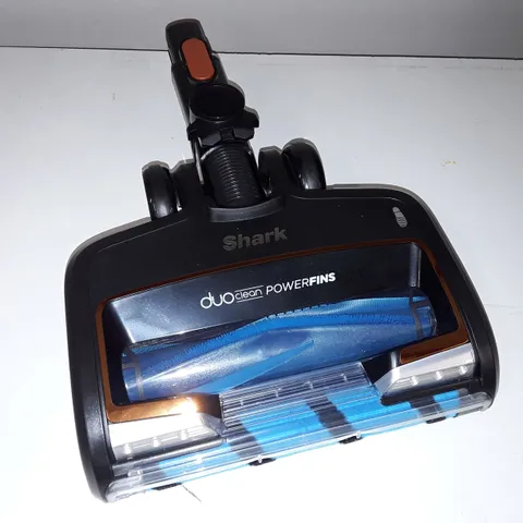 SHARK DUO CLEAN POWERFINS VACUUM HEAD