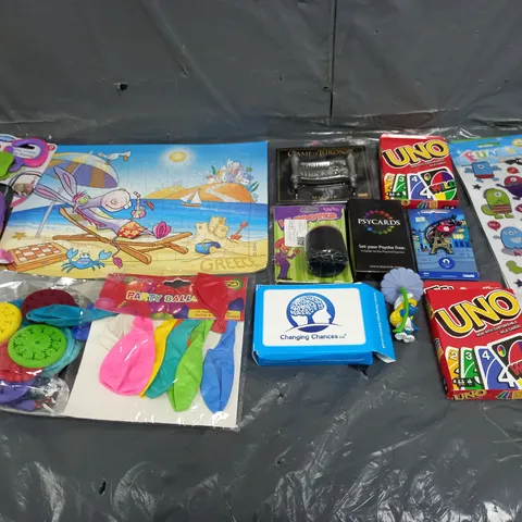 BOX OF ASSORTED TOYS AND GAMES TO INCLUDE UNO, JIGSAWS AND STICKERS