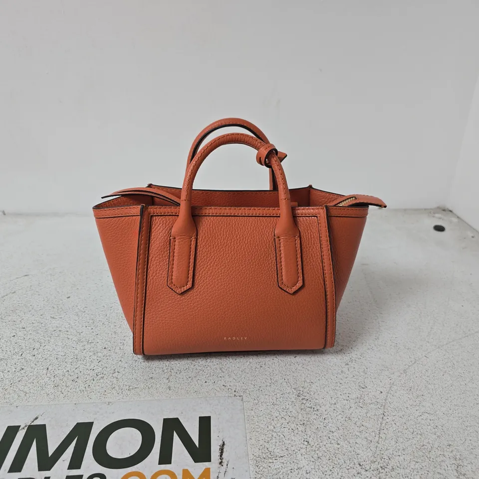 RADLEY ORANGE LEATHER HANDBAG WITH TOP HANDLES